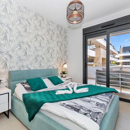 Lovely First Floor Apartment, Heating Pool ! 阿利坎特 外观 照片
