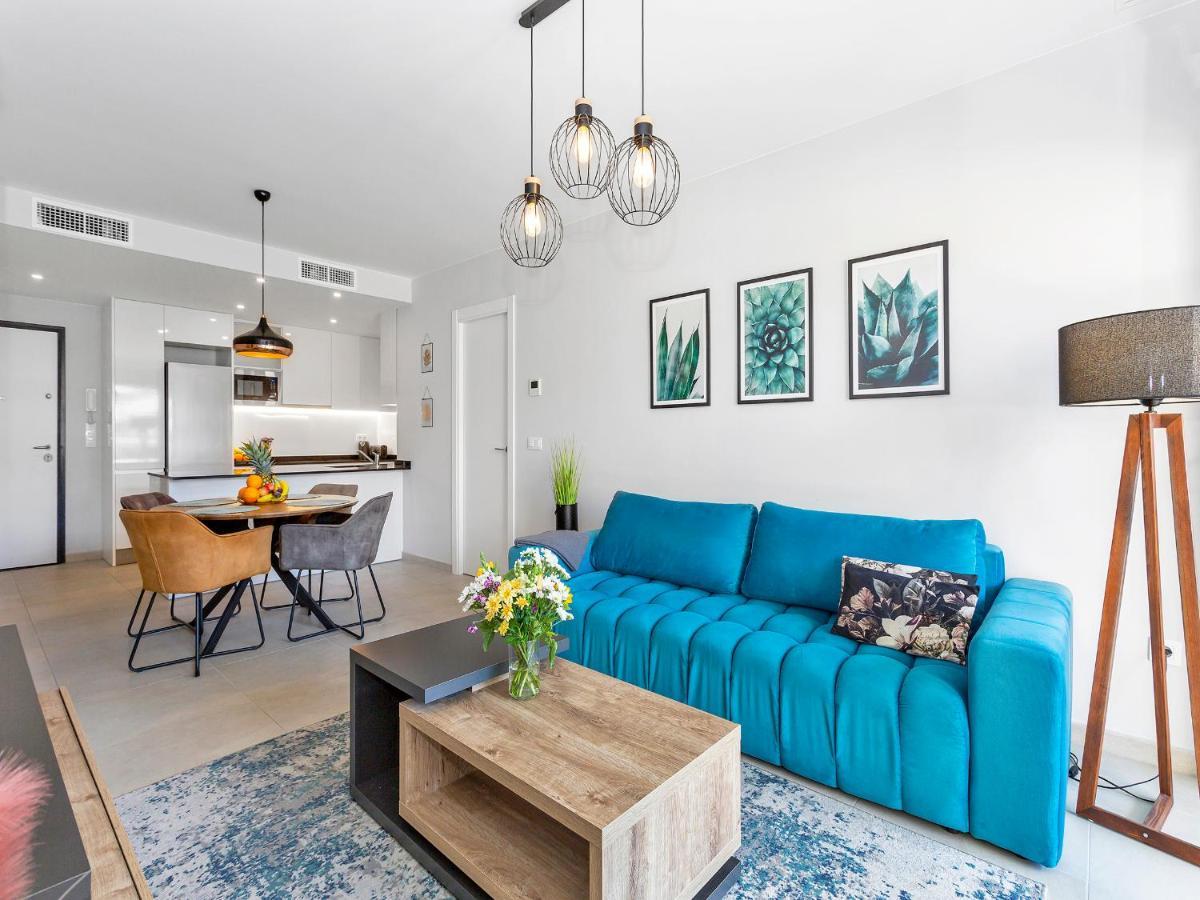 Lovely First Floor Apartment, Heating Pool ! 阿利坎特 外观 照片